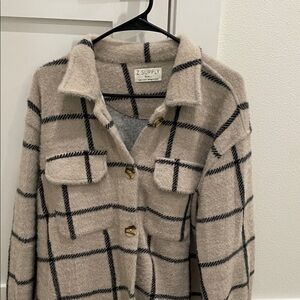 Z Supply Women's Checkered Teddy Jacket - Cream and Black